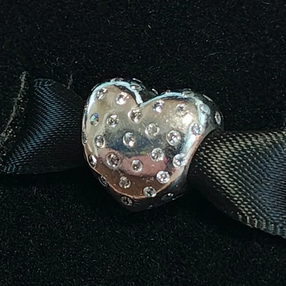 Authentic Pandora Sparkle of Love Charm 791241CZ Silver with CZ - Picture 3 of 5